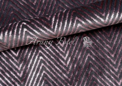 Cikk-cakk mintás bársony bútorszövet lila fekete